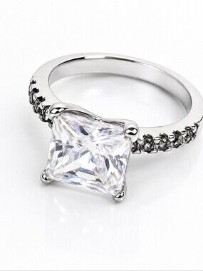 Stunning‎ Size 6 CZ Engagement Ring | TK316